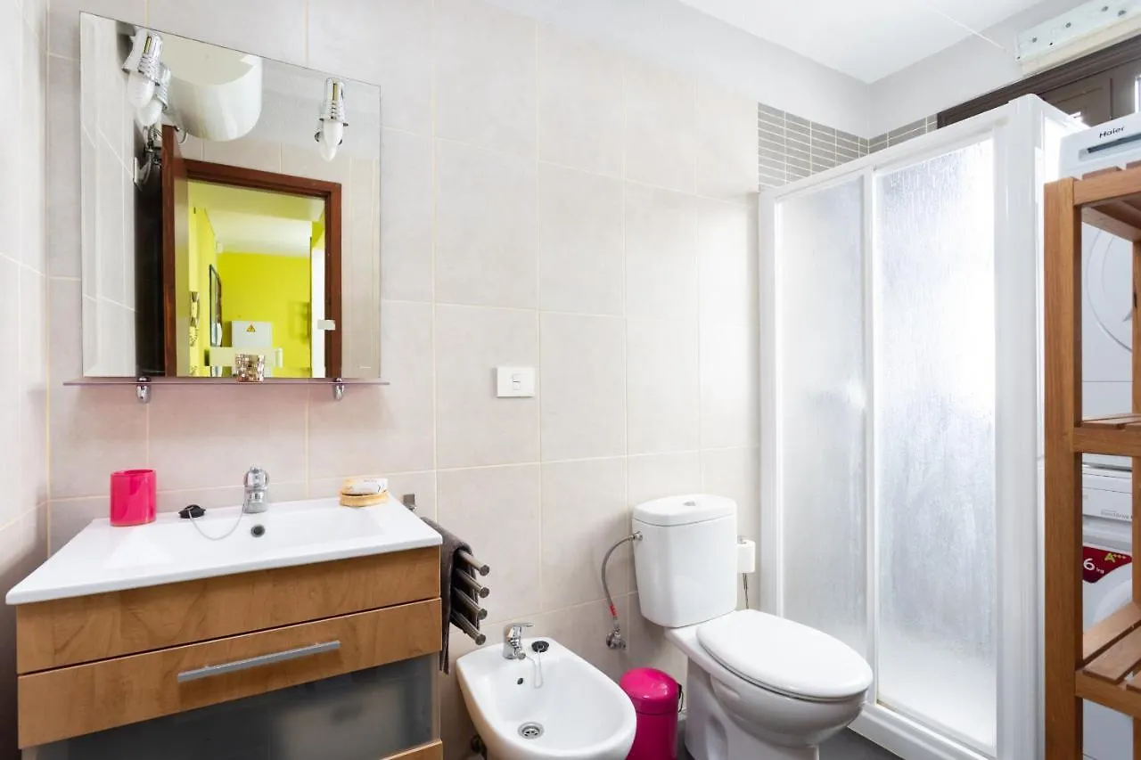 Eden Rentals Cozy Urban Escape Σαν Κριστόμπαλ ντε Λα Λαγούνα 0*,  Ισπανία